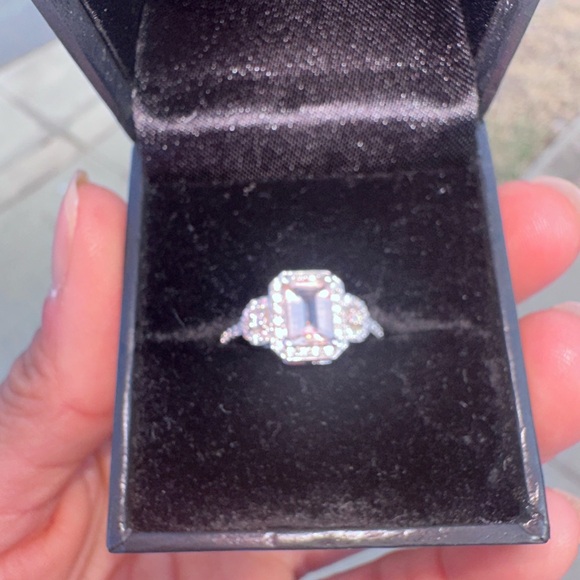 Dainty Pale Pink Morganite & Diamond Ring – 10K White Gold - Picture 4 of 6